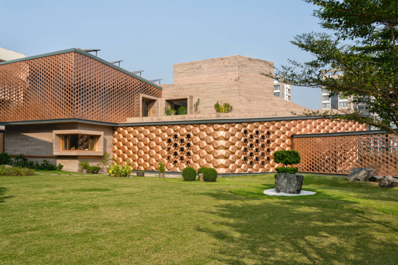 Vẻ đẹp lạ của HIVE House với những khối lục giác ấn tượng lấy cảm hứng từ tổ ong