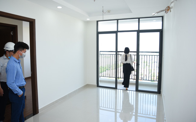 Thị trường gặp khó, mua căn hộ lúc này cần lưu ý những gì?