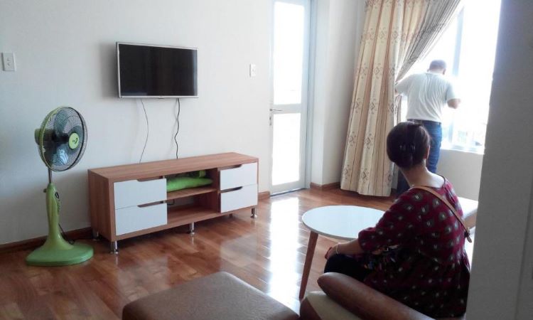 Chê chung cư mất giá, gồng mình mua nhà hẻm nhỏ và sự hối hận muộn màng!