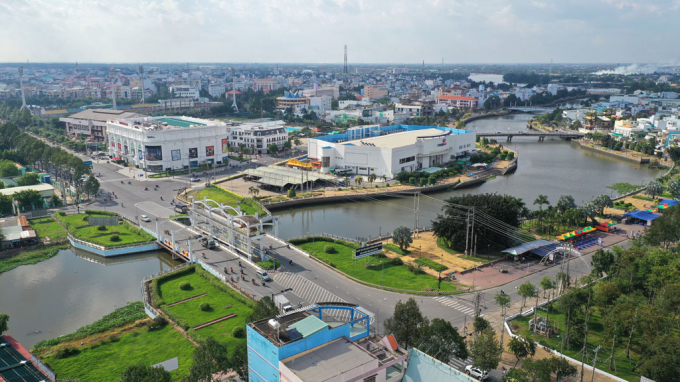 Vingroup rút lui, bất động sản Long An điêu đứng