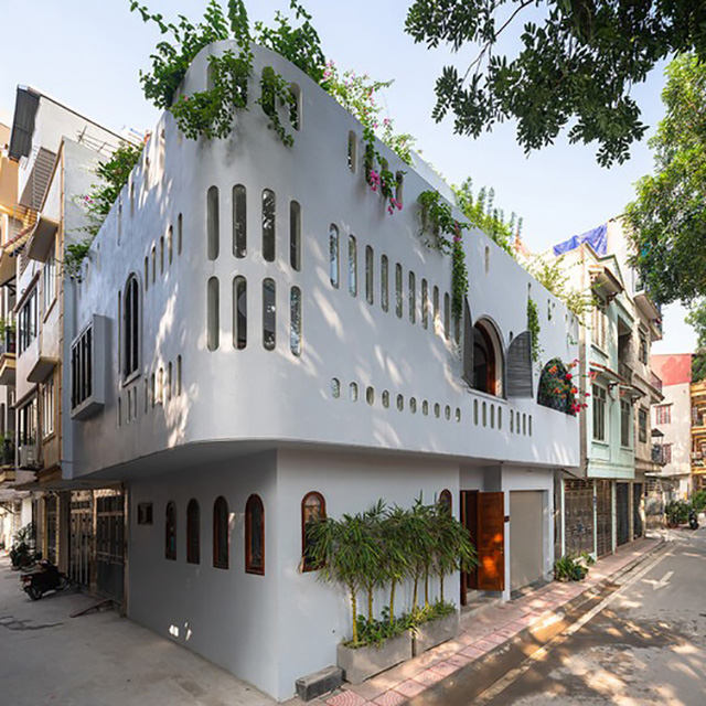 Khám phá "Ngôi nhà oval" sáng tạo ở Hà Nội