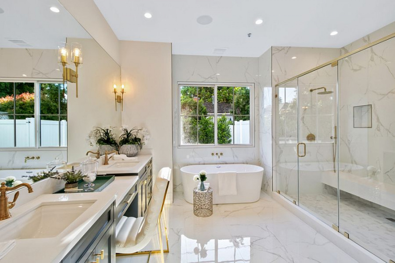 Thiết kế phòng tắm sang trọng dành cho biệt thự