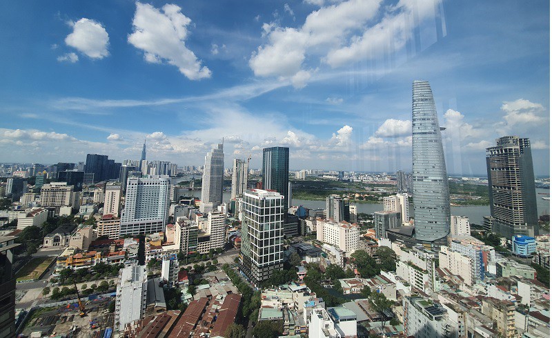 Năm 2021, TP.HCM tiếp tục khan hiếm căn hộ vừa túi tiền