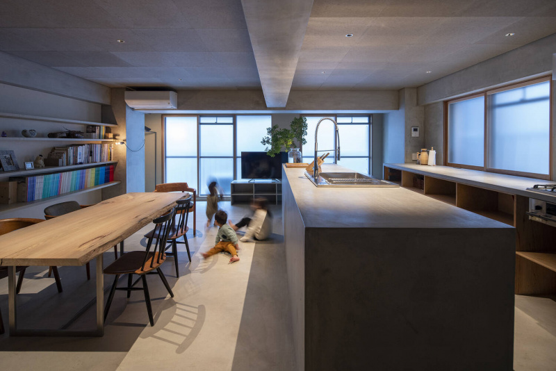 Tổ ấm 87m2 của vợ chồng kiến trúc sư với 4 con nhỏ giữa trung tâm Kyoto