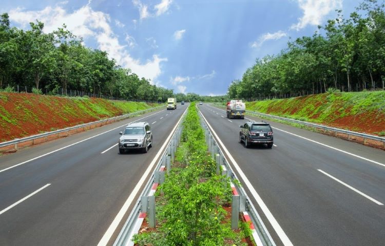 Kinh nghiệm phòng tránh rủi ro khi tiến hạng giao dịch đất