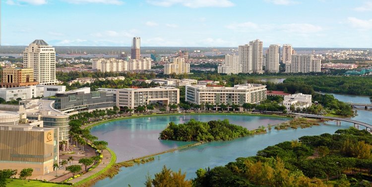 Những tiện ích nào đang có mặt tại khu vực Tân Phú, Quận 7