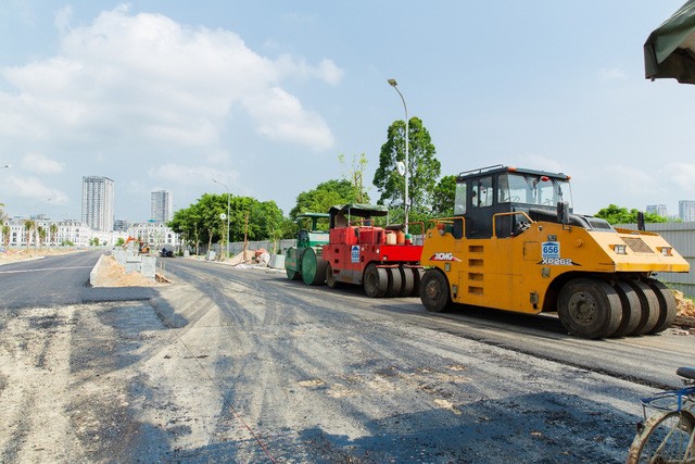 Các hạng mục hạ tầng kỹ thuật của FLC Premier Parc đang bước vào giai đoạn thi công hoàn thiện