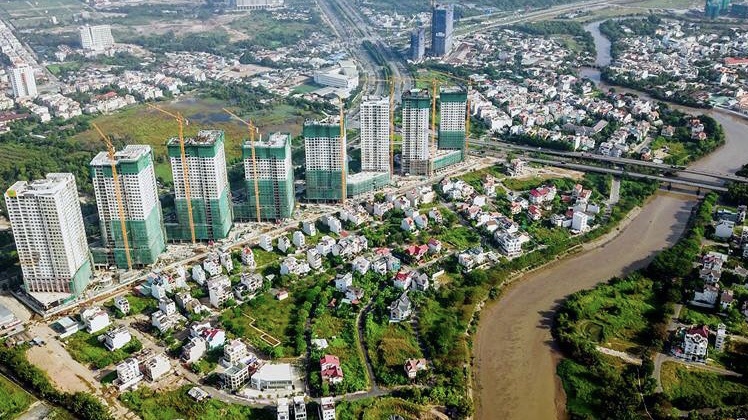 Nhiều thủ tục hành chính về nhà ở, kinh doanh bất động sản, xây dựng chính thức bị bãi bỏ