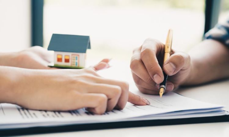Nắm rõ những bí quyết này để quá trình đàm phán giá cả khi đầu tư nhà phố diễn ra thuận lợi
