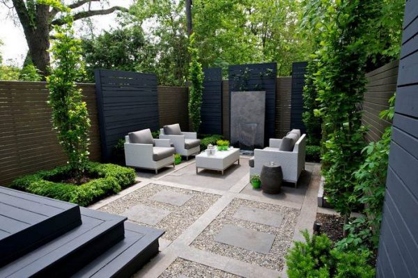 Thiết kế sân vườn biệt thự làm sao để vừa ấn tượng vừa độc đáo?