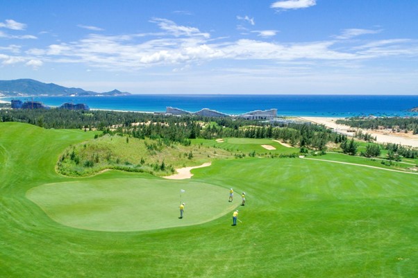 Việt Nam tiếp tục được vinh danh là "Điểm đến golf tốt nhất thế giới"