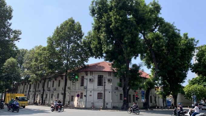 Bí thư Hà Nội yêu cầu dừng phá tòa nhà cổ 61 Trần Phú để kiểm tra
