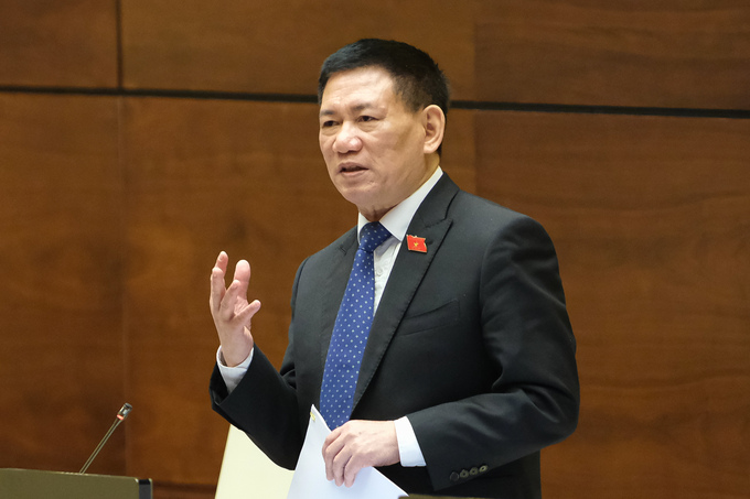 Bộ trưởng Bộ Tài chính: Chưa phát hiện thất thu thuế với xe ôtô nhập khẩu dưới dạng quà biếu, tặng
