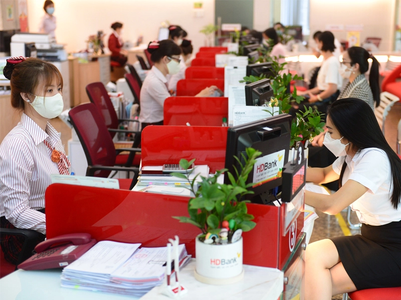 Có nên vay ngân hàng mua đất đầu tư hoặc kinh doanh bất động sản không?