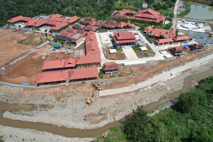 Lâm Đồng: Đình chỉ thi công dự án Khu du lịch tâm linh Đại Tùng Lâm Hoa Sen