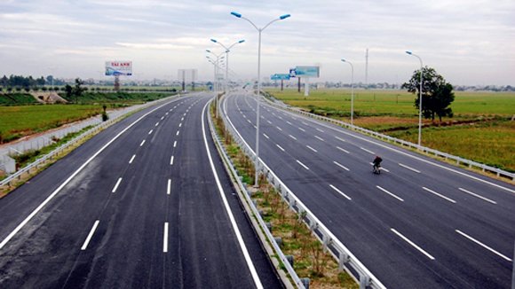 Thanh Hóa đầu tư gần 350 tỷ đồng làm hơn 2,7km đường