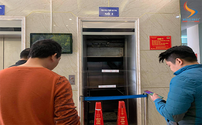 Tai nạn thang máy – Những điều cần tránh khi đi thang máy