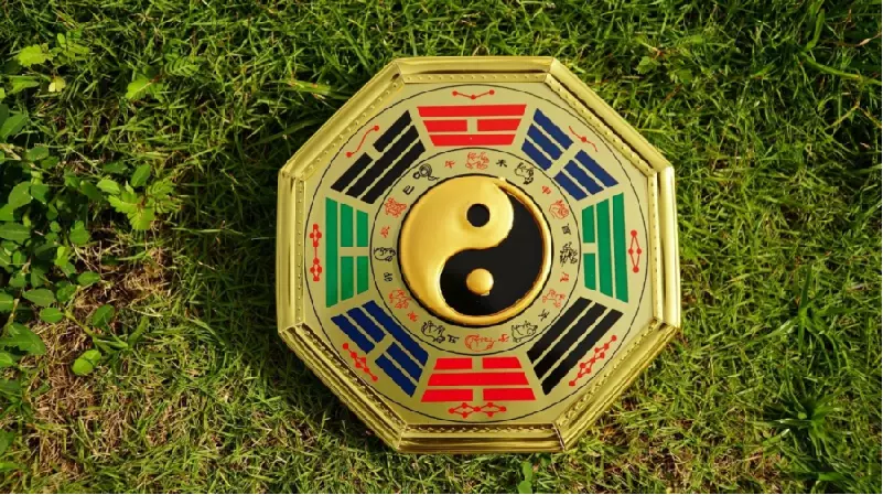 Cách treo gương bát quái theo từng loại gương để thu hút nhiều may mắn