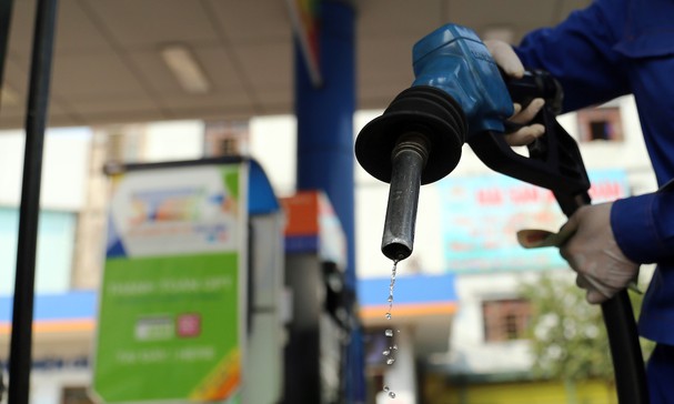 Chuyển hồ sơ sang Bộ Công an xử lý hai doanh nghiệp kinh doanh xăng dầu