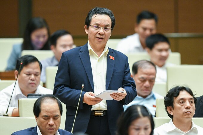 Đại biểu Quốc hội: Số lượng hồ sơ tham dự các gói thầu rất ít