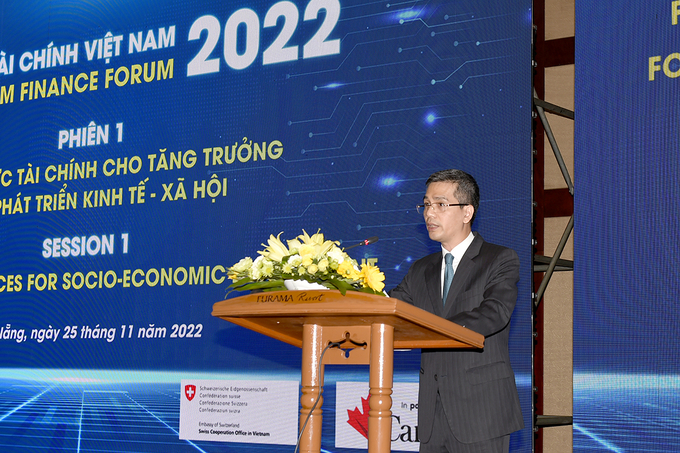 Việt Nam cần ổn định thị trường trái phiếu, bất động sản