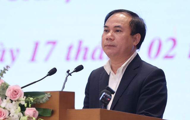 Thứ trưởng Bộ Xây dựng nêu những khó khăn thị trường bất động sản