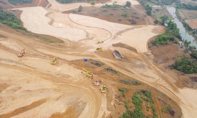 Hòa Bình: Phạt Công Ty TNHH Legacy Riverside vì vi phạm thi công