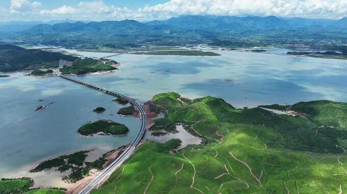 Nhà đầu tư đổ về Móng Cái tìm kiếm cơ hội đầu tư mới