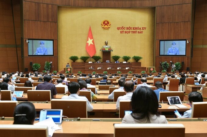 Quốc hội thảo luận về bồi thường, hỗ trợ sân bay Long Thành, làm đường bộ