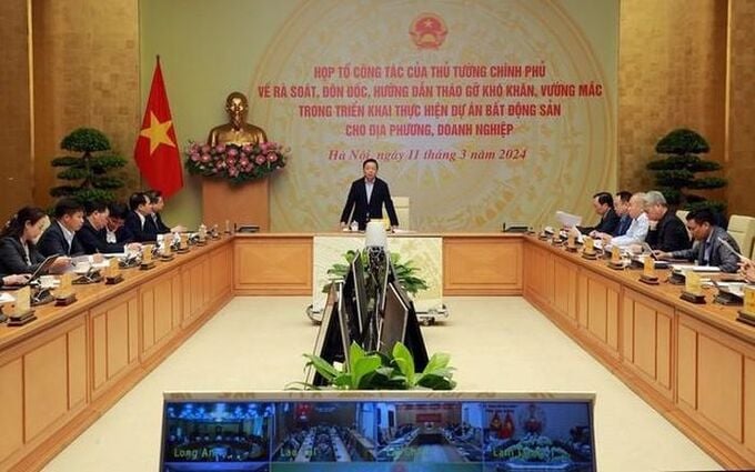 Phó thủ tướng: Mong doanh nghiệp bất động sản bán nhà giá phù hợp