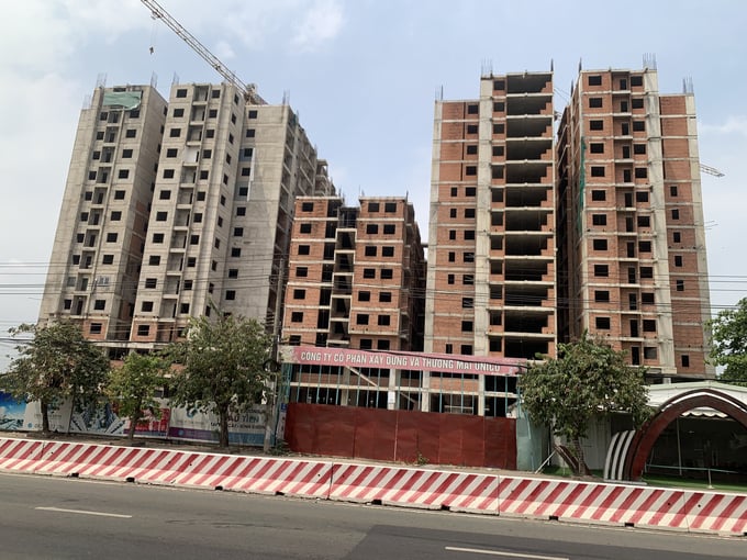 Hết tiền Dự án Unico Thăng Long “đắp chiếu”