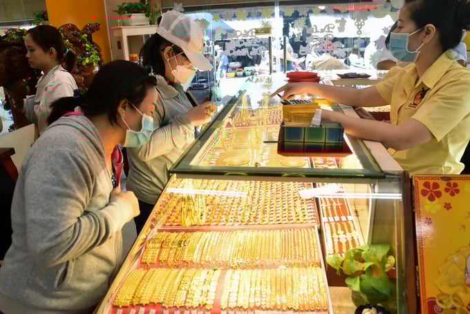 Thanh tra ngay hoạt động doanh nghiệp kinh doanh vàng, cửa hàng, đại lý phân phối