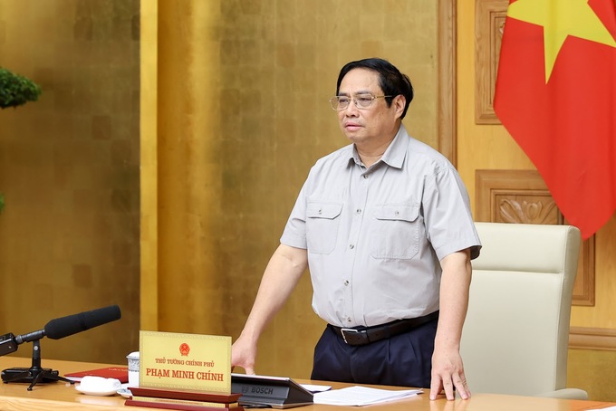 Thủ tướng yêu cầu giãn nợ, giảm thuế cho doanh nghiệp bị thiệt hại do bão lũ