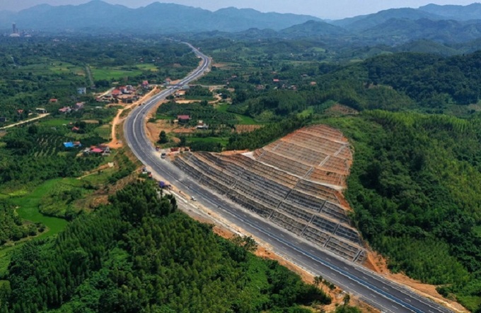 Điều chỉnh chủ trương đầu tư cao tốc Tuyên Quang - Hà Giang